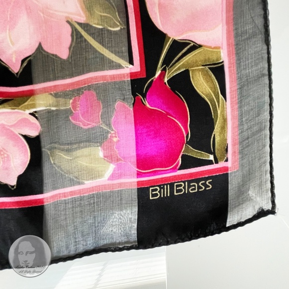 Bill Blass Silk Scarf Shawl Stole Silk Chiffon Graphic Floral Print Vintage 80s